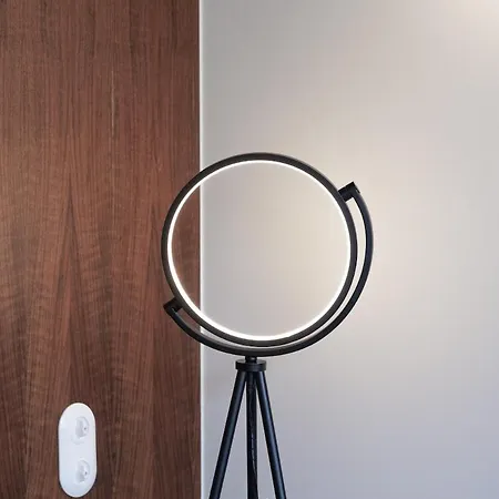 Modern Flat On Rua Flores - 4th Floor