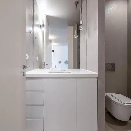 Apartment Modern Flat On Rua Flores - 4th Floor Porto